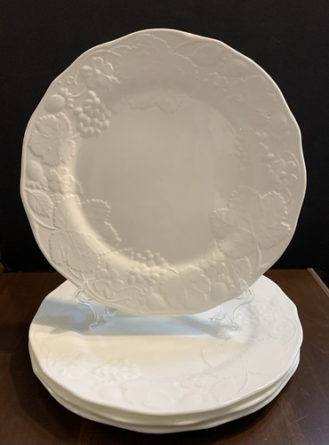 Wedgwood strawberry vine - 4,