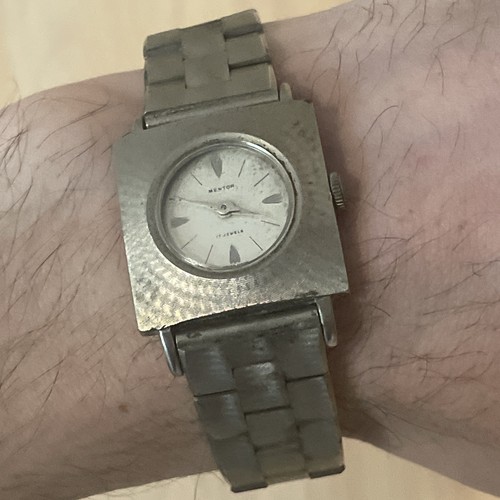 Vintage mentor watch swiss - vintage,
