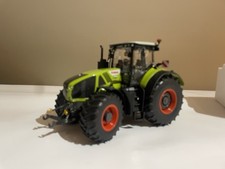 WIKING 1:32 SCALE CLAAS AXION 950 (UPDATED)