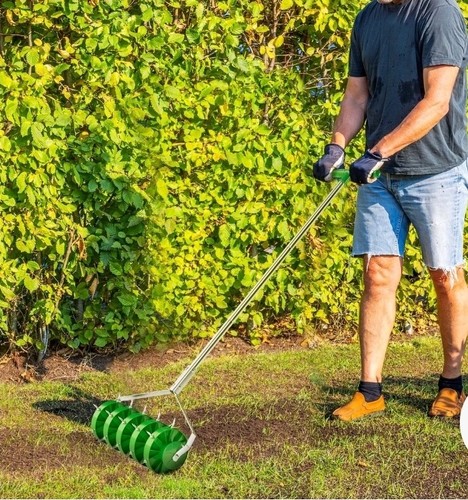 Outsunny grass spike roller - grass,