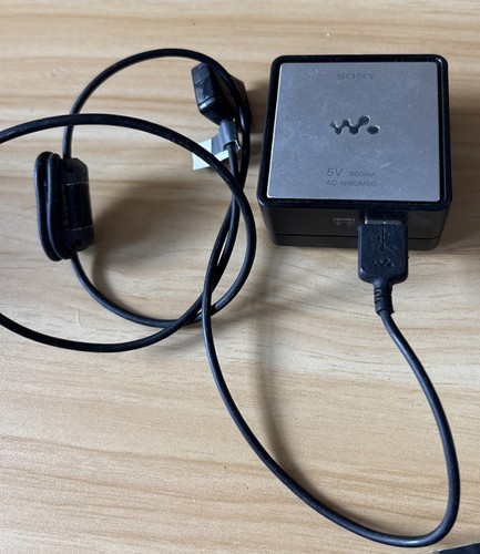 Sony nwum50 walkman charger - sony,