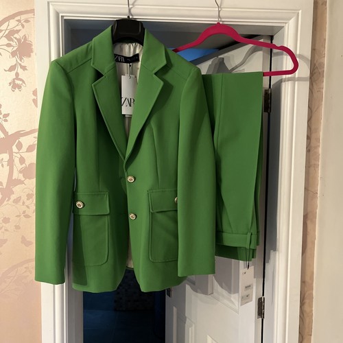 Bnwt zara green - blazer, patch