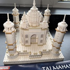 Oxford Taj Mahal Building