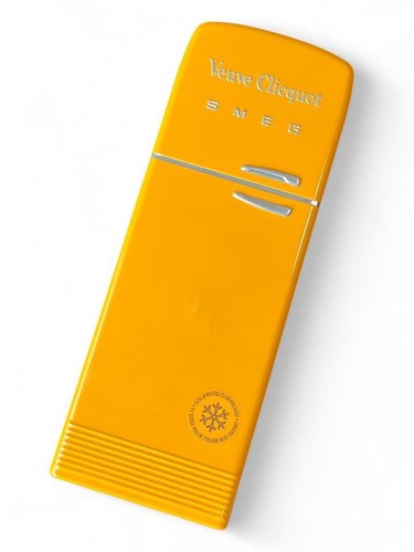 Veuve clicquot champagne - clicquot,