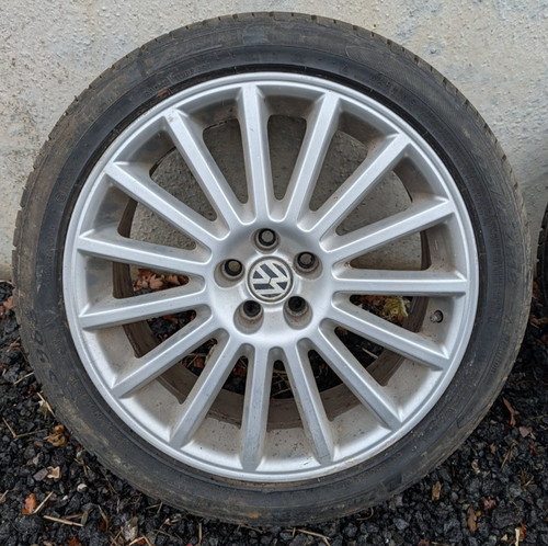 Genuine golf mk4 r32 - genuine,