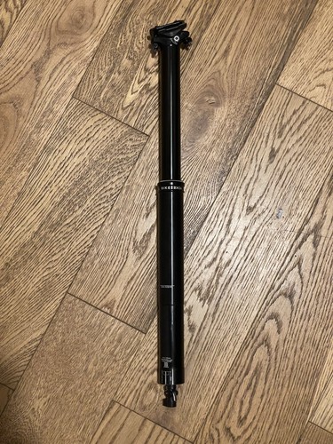 Mountain bike dropper seatpost