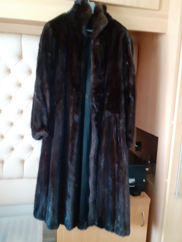 Fur coat vintage harrods - fur,