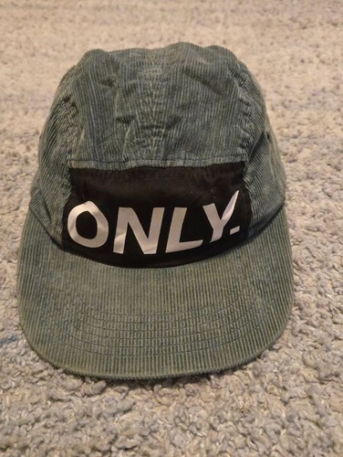 Only corduroy panel - ny, hat