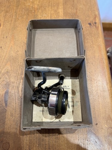 Vintage hardy fishing - hardy, reel