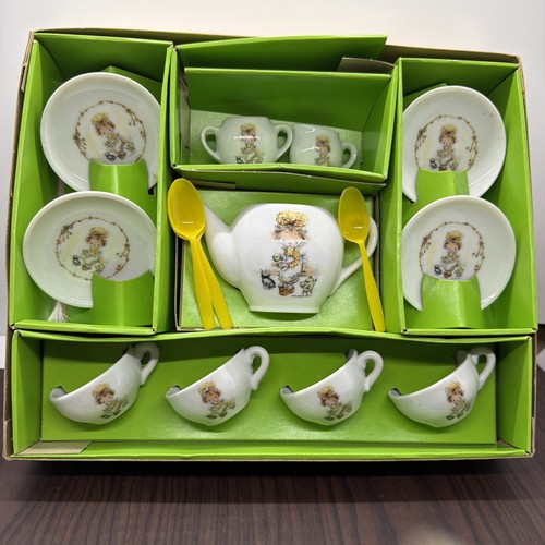 Chilton toys betsey clark - toys,