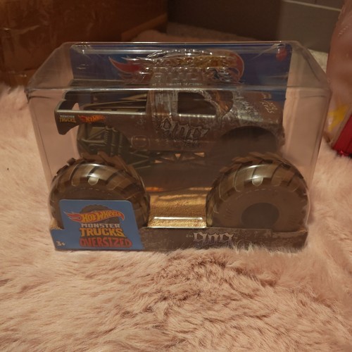 Hot wheels monster trucks - hot,