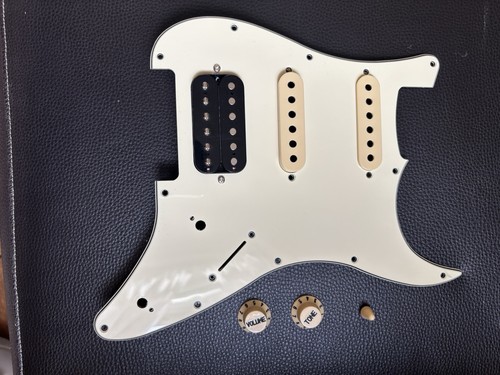 Jet guitars hss loaded - jet,