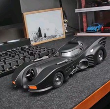1989 BATMOBILE WITH BATMAN FIGURE - JADA JAD98260 1/24