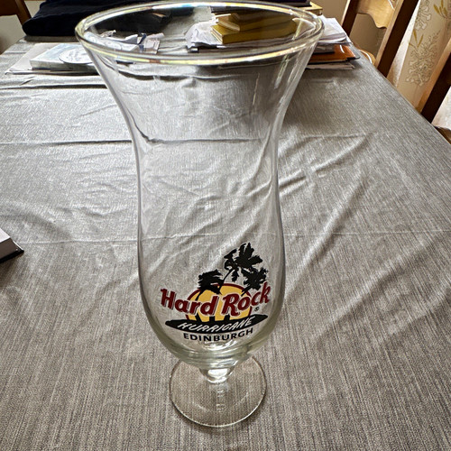Hard rock cafe edinburgh - rock,
