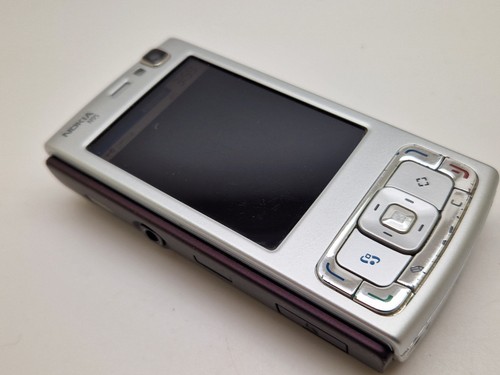 Good condition unlocked nokia - unlocked,