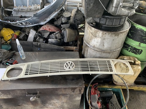 T25 square headlight grill - vw,