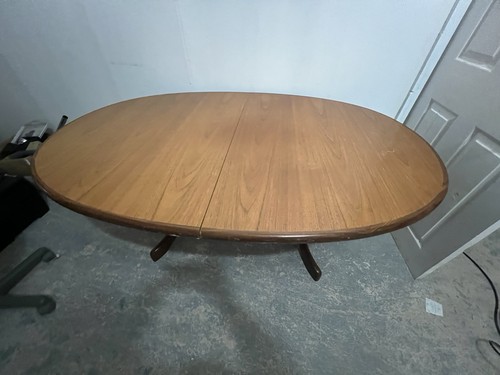 Plan teak dining table - table, oval