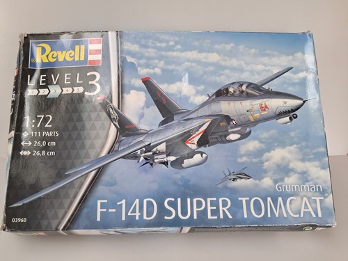 Revell 14d super - revell,
