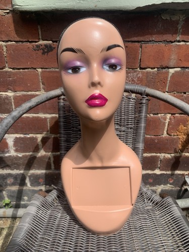 Mannequin head for displaying - head,