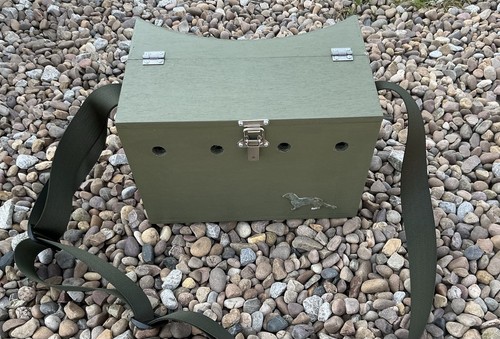 Ferret bow back painted - back,