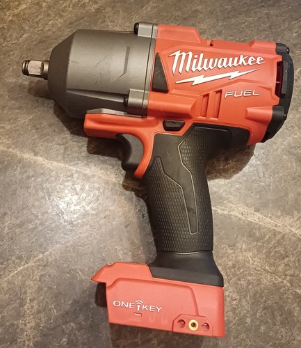 Milwaukee m18fhiwf12 18v - milwaukee, one