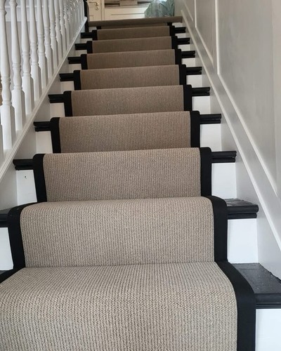 Taped edge carpet stair runner - edge,