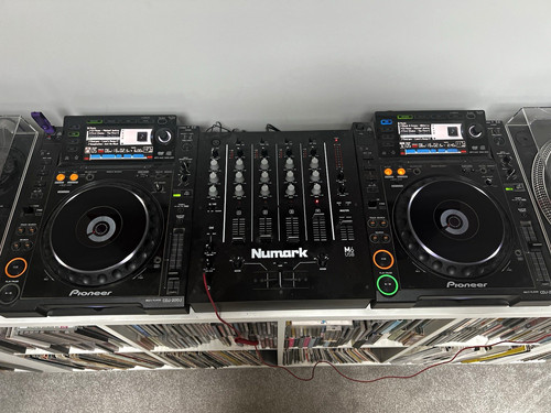 Pioneer cdj 2000 pair with - pioneer, cdj-2000