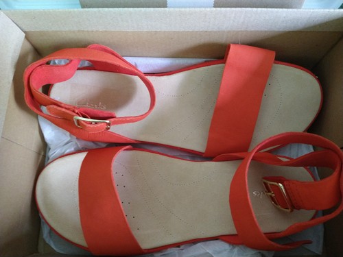 New box clarks trendy - trendy, in