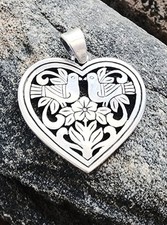 Retired James Avery Love Birds Heart Pendant 13.73 Grams