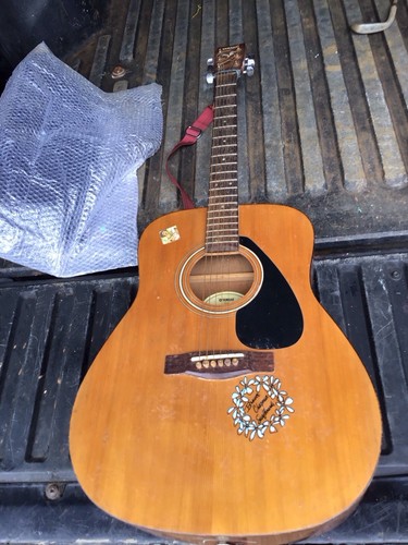 Yamaha f310 acoustic guitar - f310,