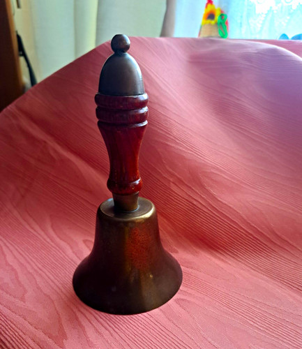 Antque hand bell school - antque,