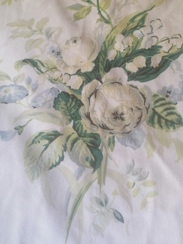 Laura ashley winter lily - laura,