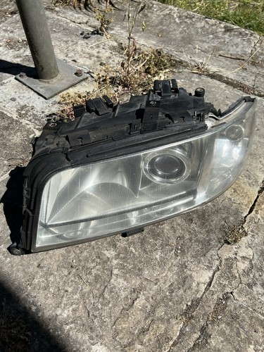 Audi fr headlight - a8,