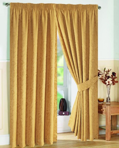 Pair pencil pleat fully - pleat,