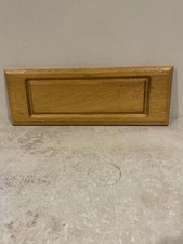 SOLID OAK SQUARE DESIGN