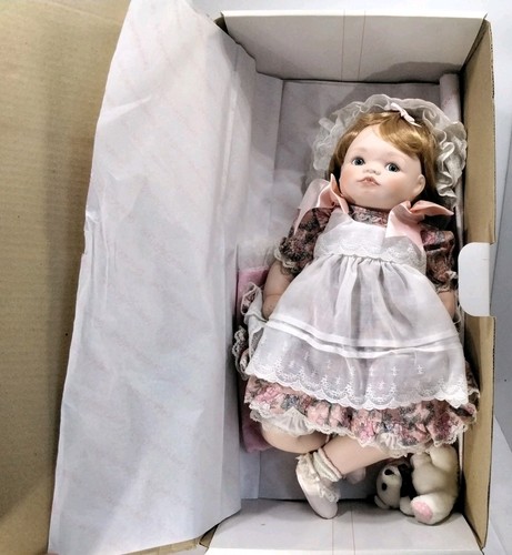 Jessica vintage porcelain doll - jessica,