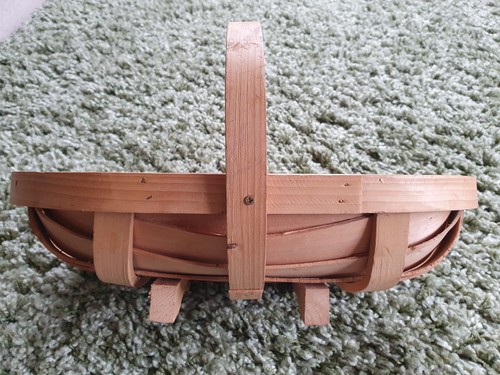 Traditional wooden trug - , medium