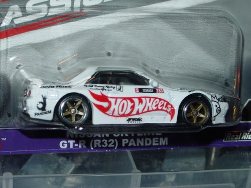 Hot wheels nissan skyline - nissan,