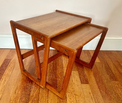 Vintage danish teak nest 2 - vintage,