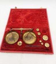 Vintage Metal Weighing Scales