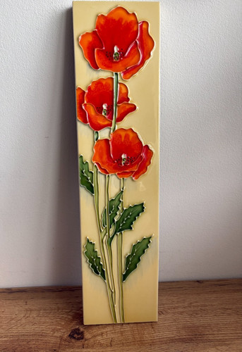 Hand painted floral ceramic - 3d,