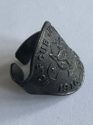 Wolf cub scouts vintage - wolf,