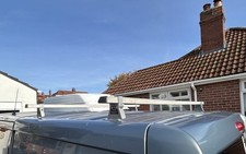 Roof Bars , Renault Traffic ,Vauxhall Vivaro ,Nissan Primstar Roof Bars VECTA