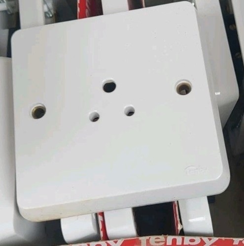 10x amp round pin - 2, plug