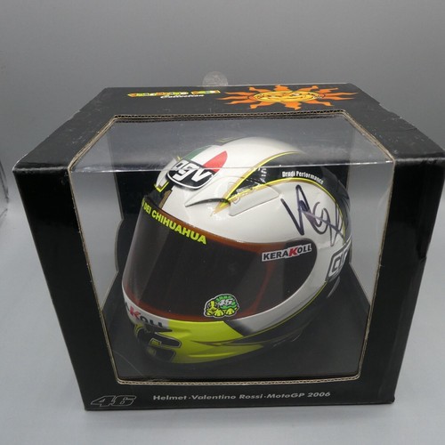 Signed minichamps valentino - minichamps,