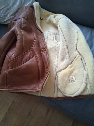 Real sheepskin - real,