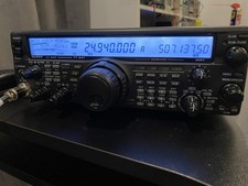 Yaesu Ft847 Transceiver earth station 