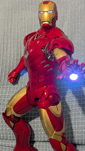 Hot toys mms256d07 iron - toys, 1/6
