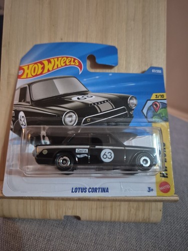 Hot wheels lotus cortina - wheels,