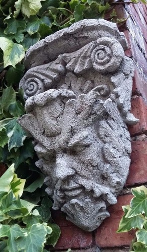 Stone garden gothic - green, man